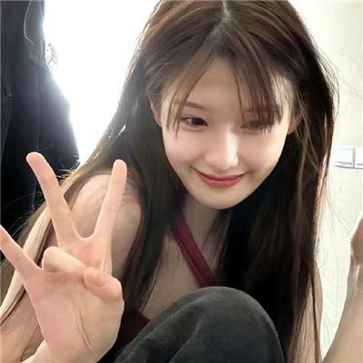 劳拉·马尔斯的眼睛